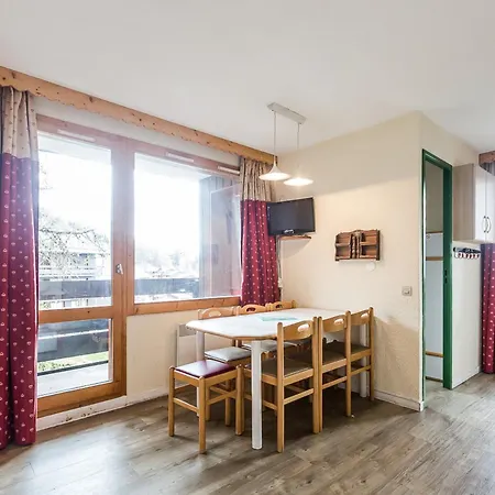 6 Pers Avec Balcon, Casiers A Skis, Proche Pistes Et Commerces - Fr-1-329-32